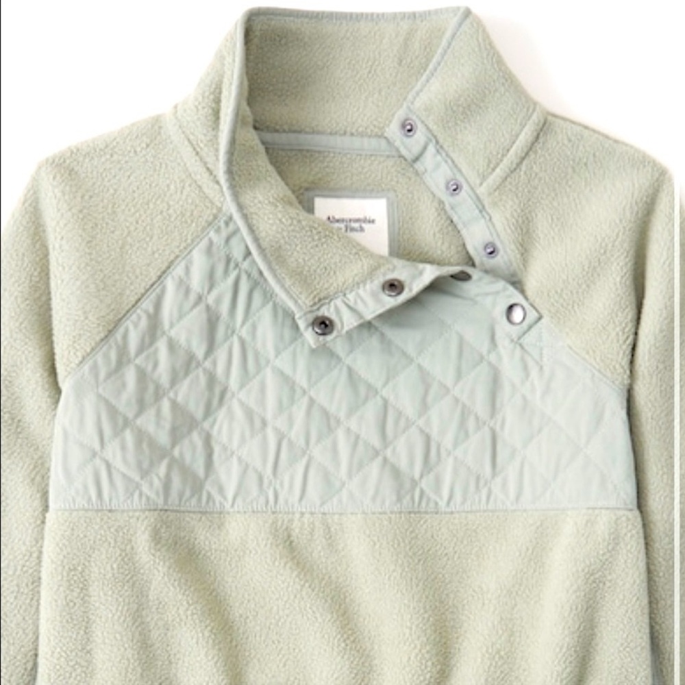 Light green abercrombie & fitch fleece pullover size small